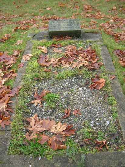 image of gravestone