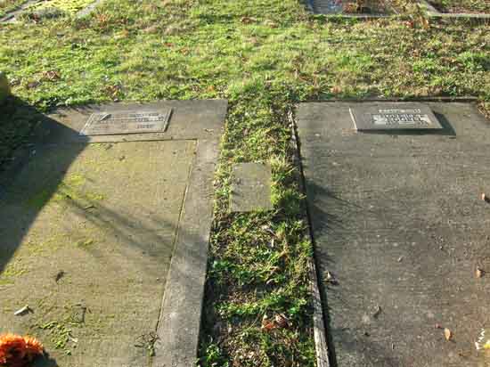 image of gravestone