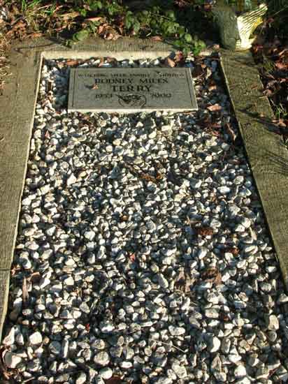 image of gravestone
