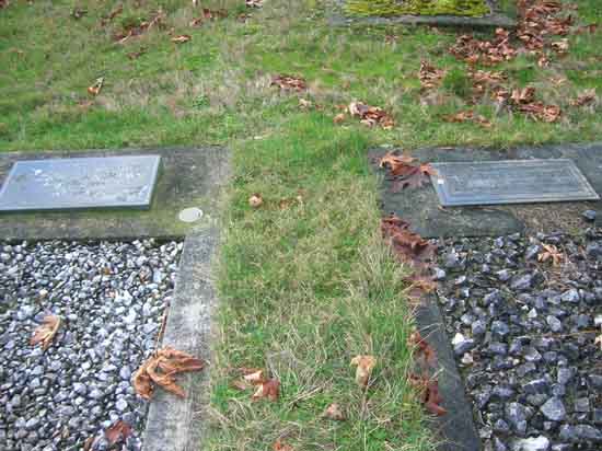 image of gravestone