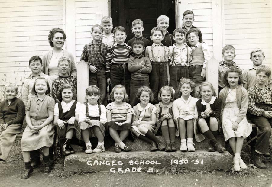 Consolidated School class photo