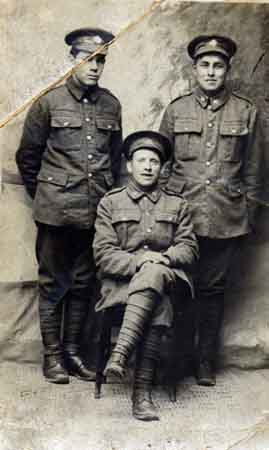 WOOD (HARRY) ET SES CAMADADES