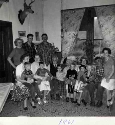 Family gathering for David and Clara Maxwell’s 60th wedding anniversary