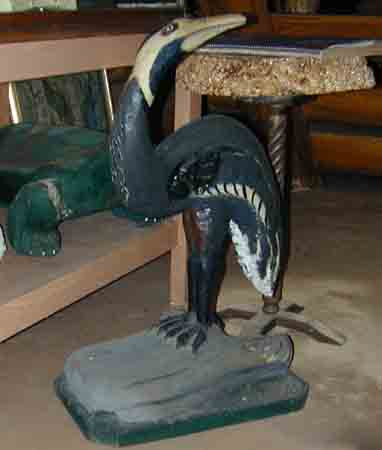 Grand H&eacute;ron Bleu, sculpt&eacute; par Sophie King