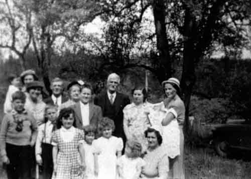 L'école du dimanche à l'Église Unie de Burgoyne Bay dans les années 50.