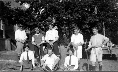 068