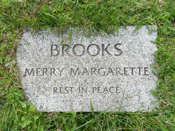 image of gravestone