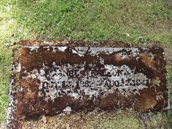 image of gravestone