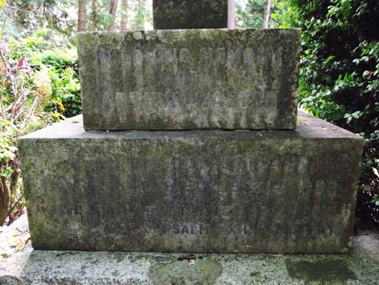 image of gravestone