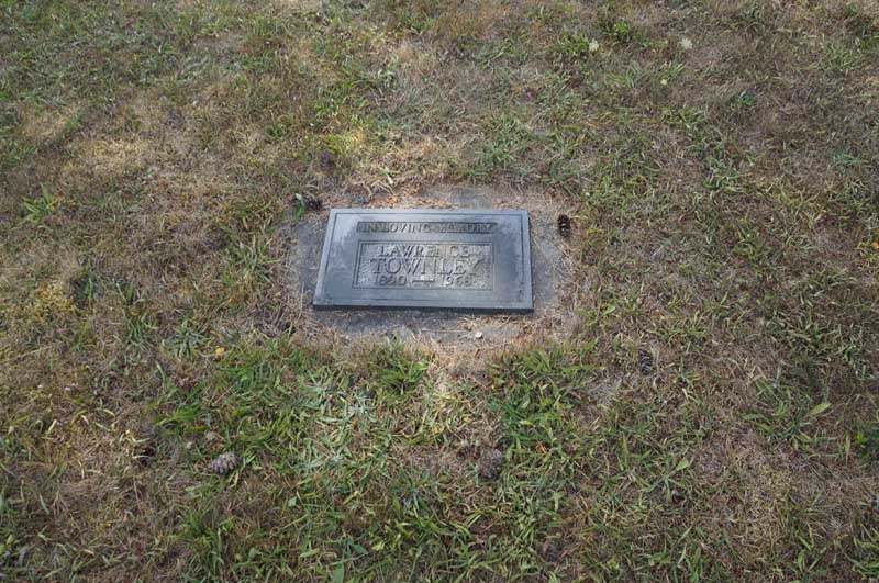 image of gravestone