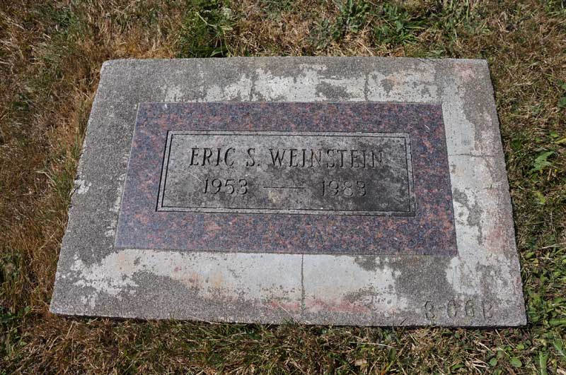 image of gravestone