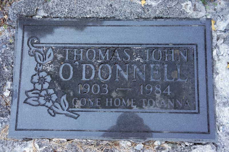 image of gravestone