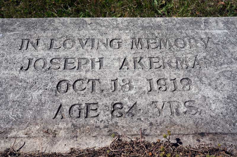 image of gravestone