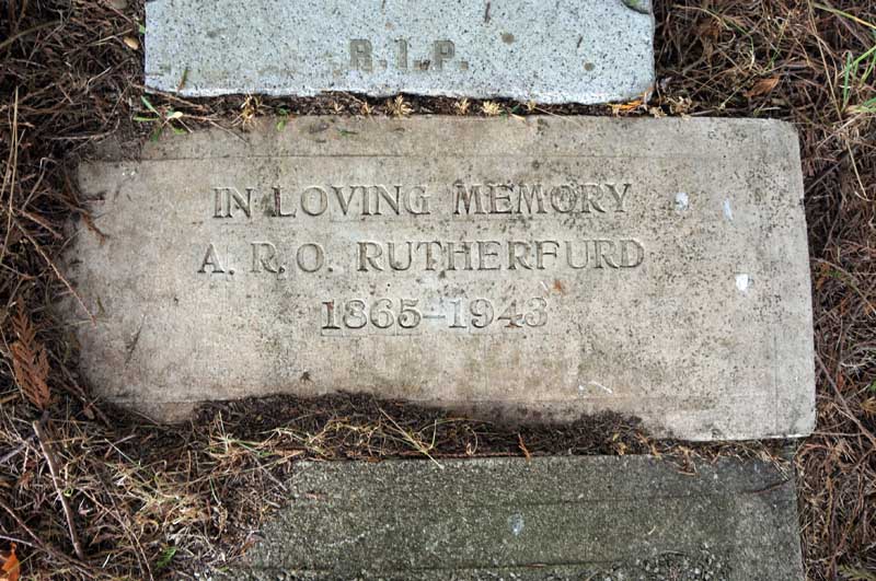 image of gravestone