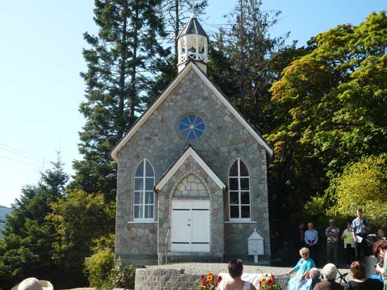 2. REUNION OF HAWAII#1DB464